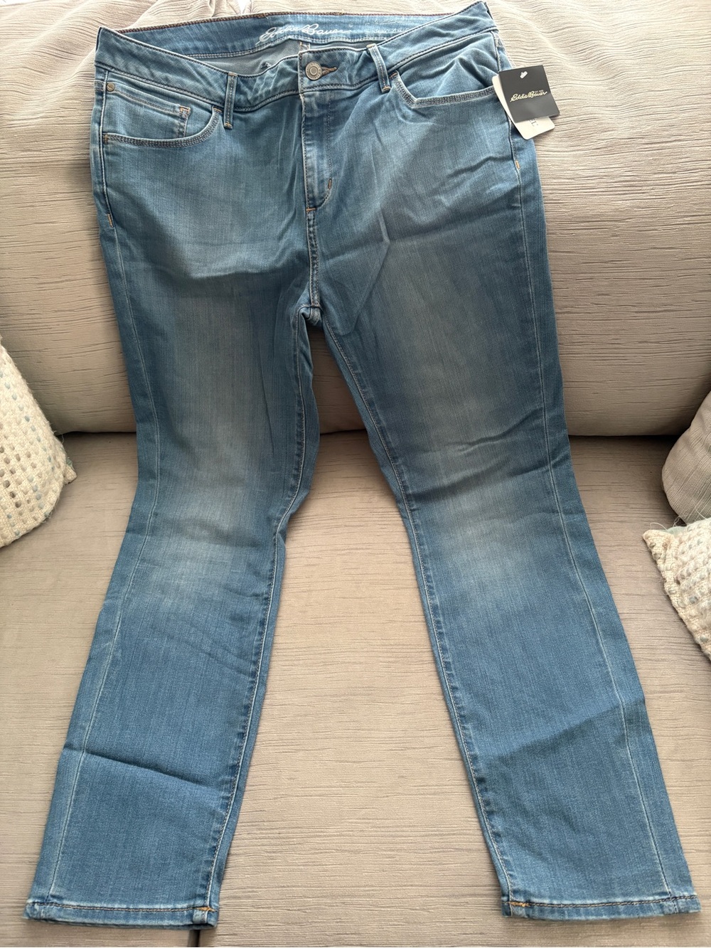 Eddie Bauer Women's Skinny/Ankle Slightly Curvy Jeans Medium Wash Size 16
